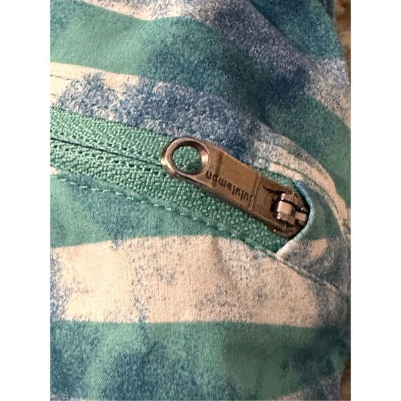 Nice Lululemon athletica athletic Mens T.H.E. Short 9" *Lined Blue Size Large Go - Picture 7 of 7